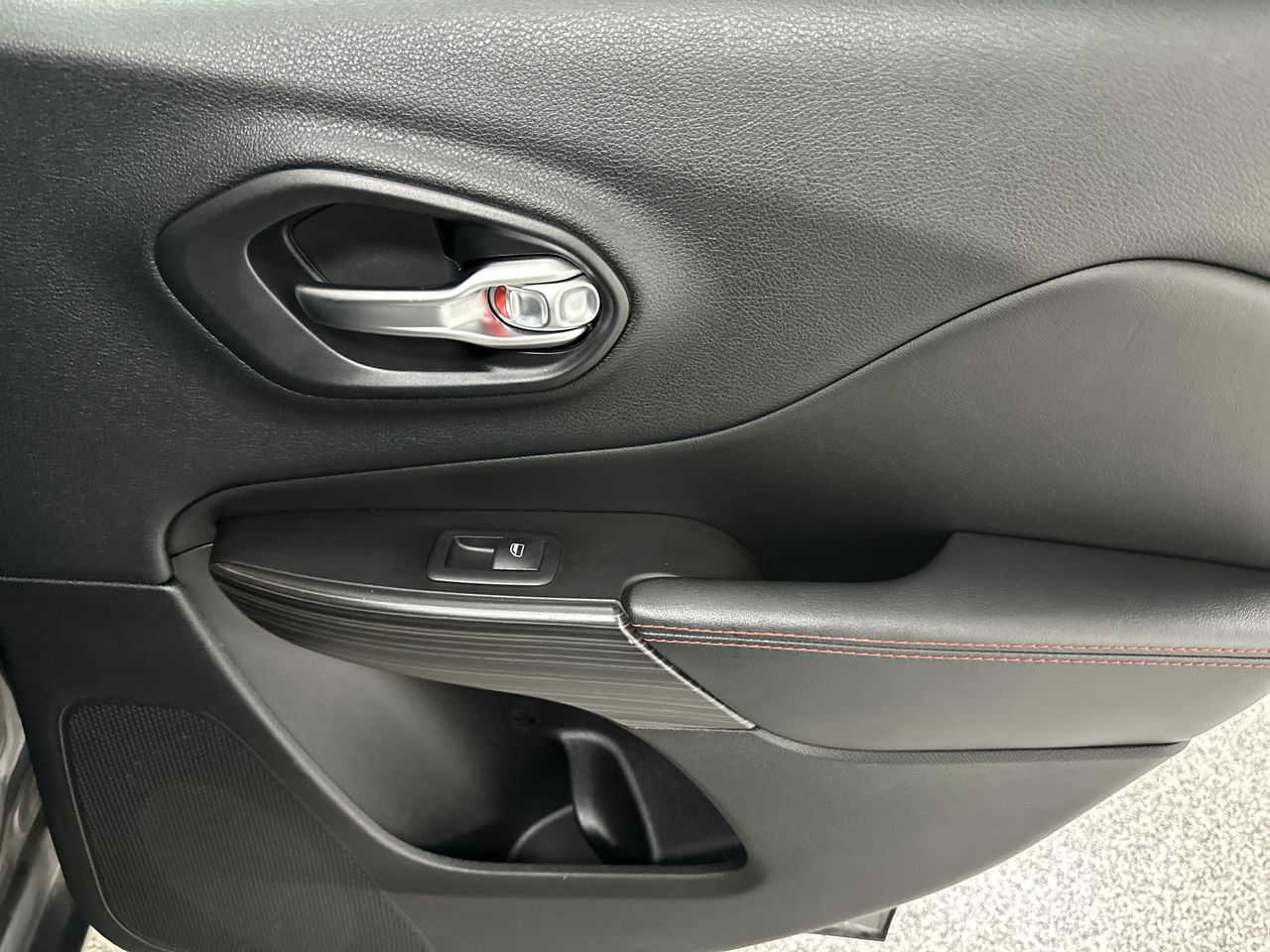 2014 Jeep Cherokee Trailhawk