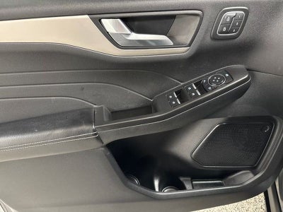 2022 Ford Escape SEL Hybrid