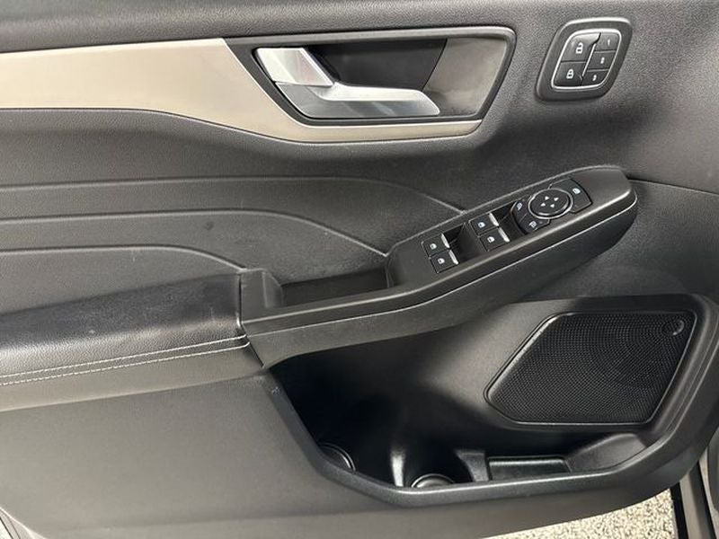 2022 Ford Escape SEL Hybrid