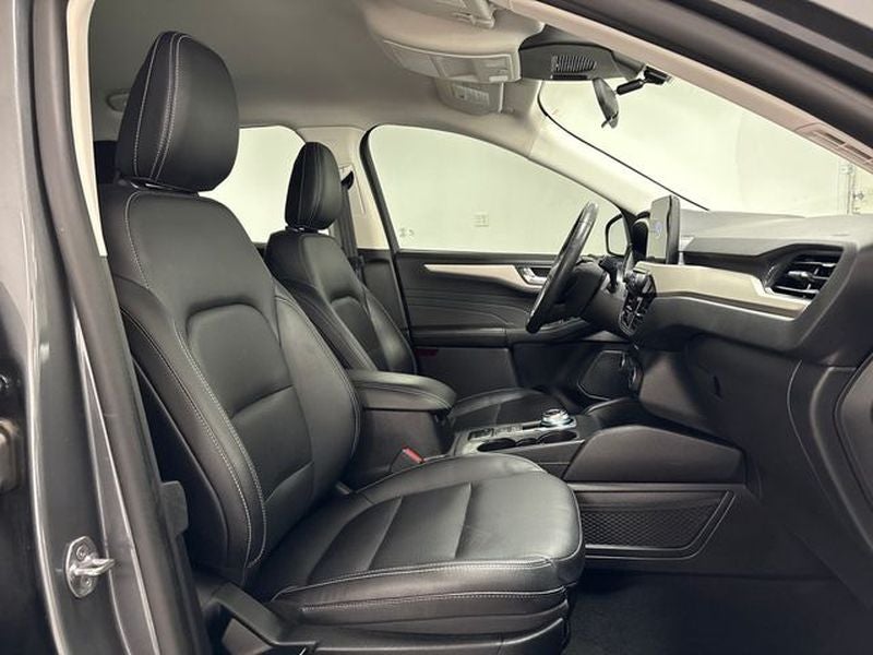 2022 Ford Escape SEL Hybrid