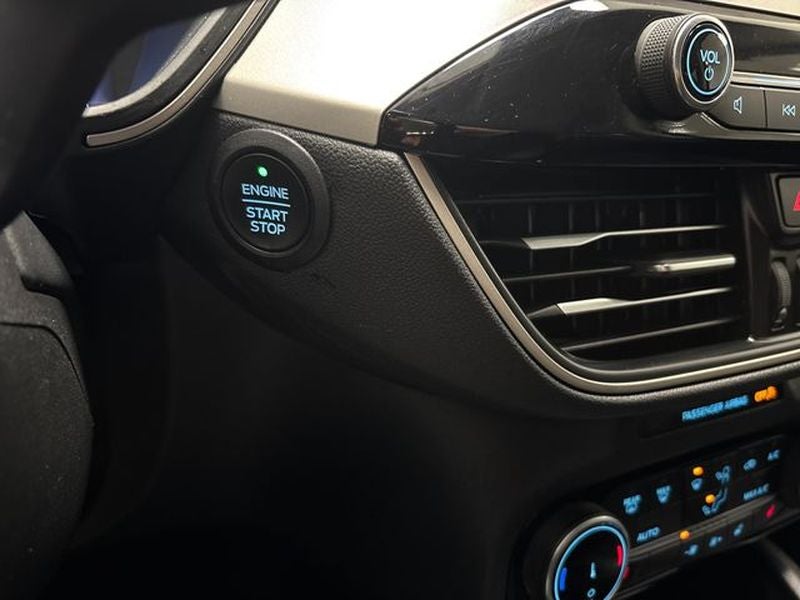2022 Ford Escape SEL Hybrid