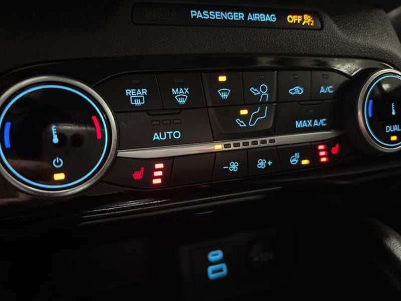 2022 Ford Escape SEL Hybrid