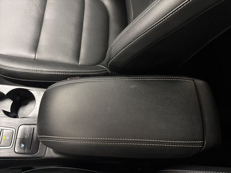 2022 Ford Escape SEL Hybrid