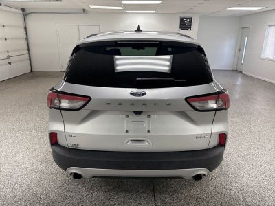 2020 Ford Escape SE