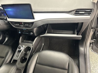 2025 Ford Escape Platinum