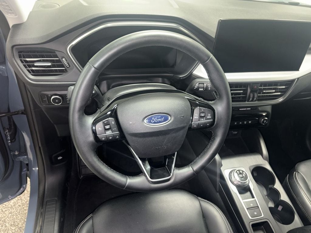 2025 Ford Escape Platinum