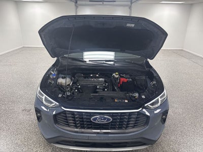 2025 Ford Escape Platinum