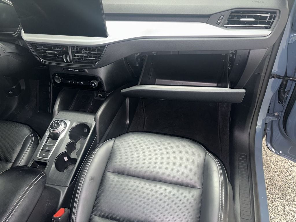 2025 Ford Escape Platinum