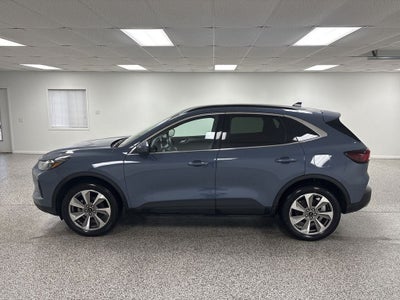 2025 Ford Escape Platinum