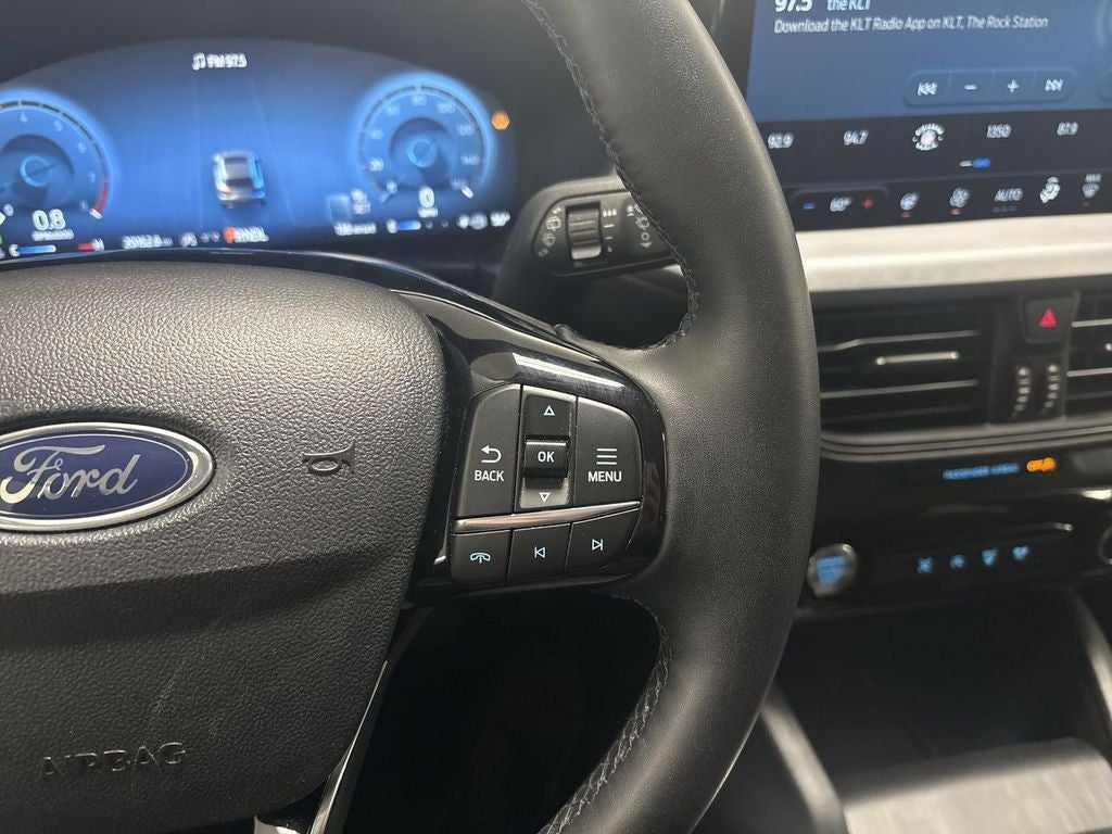 2025 Ford Escape Platinum