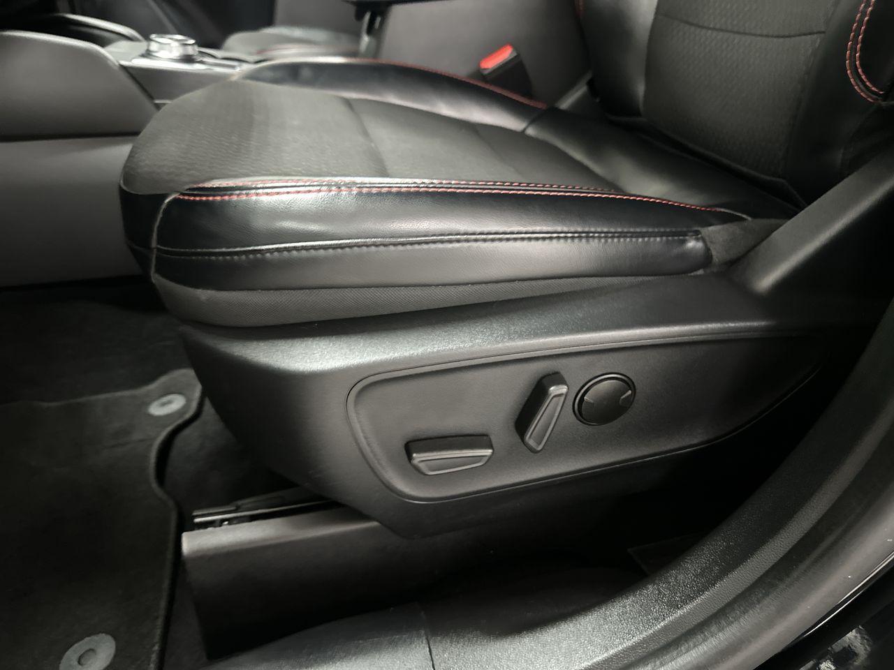 2024 Ford Escape ST-Line Select