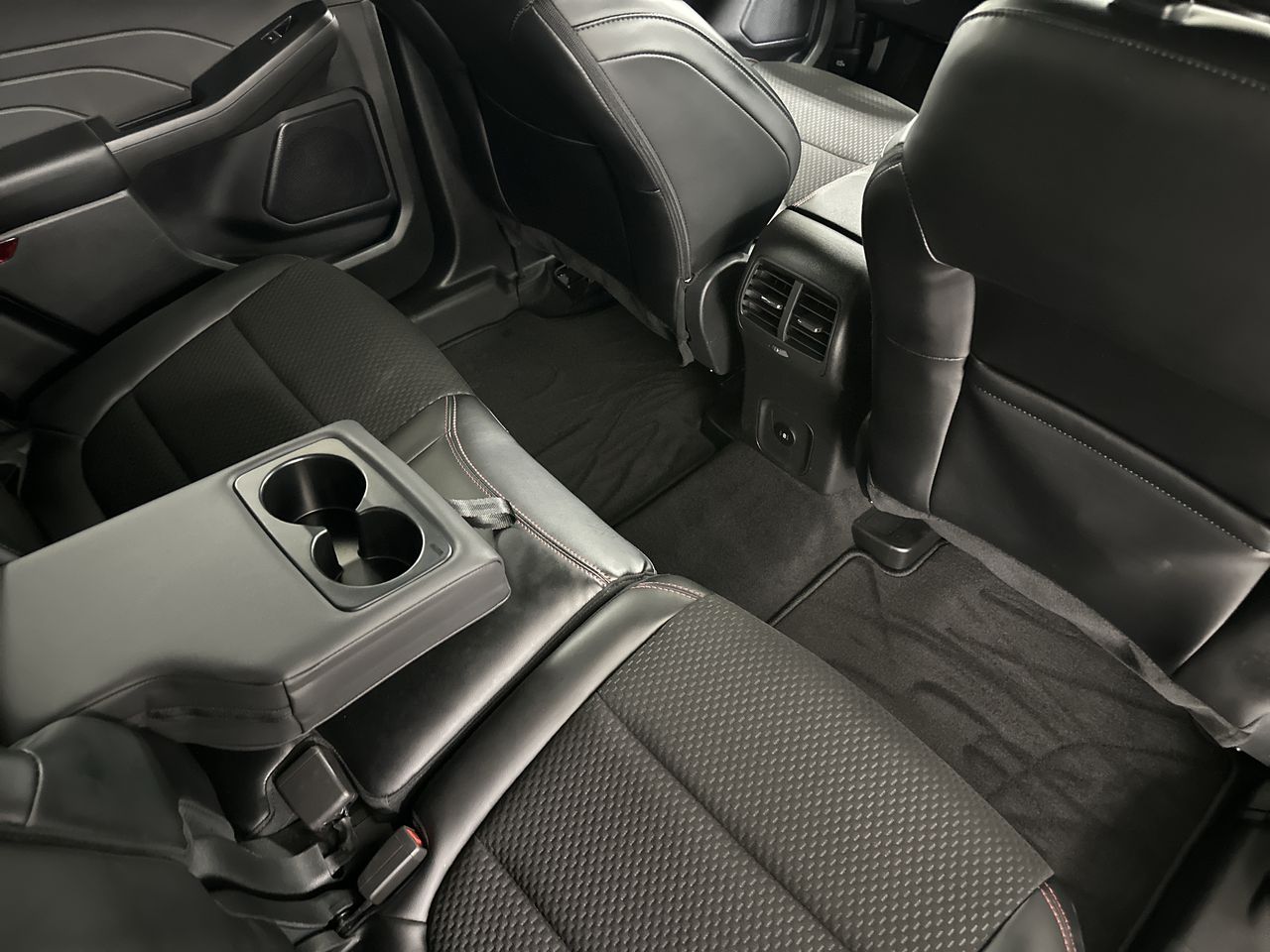 2024 Ford Escape ST-Line Select