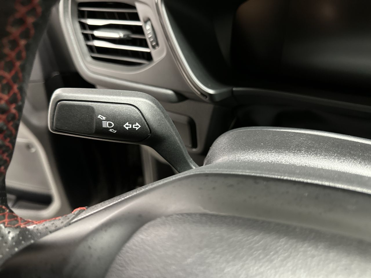 2024 Ford Escape ST-Line Select