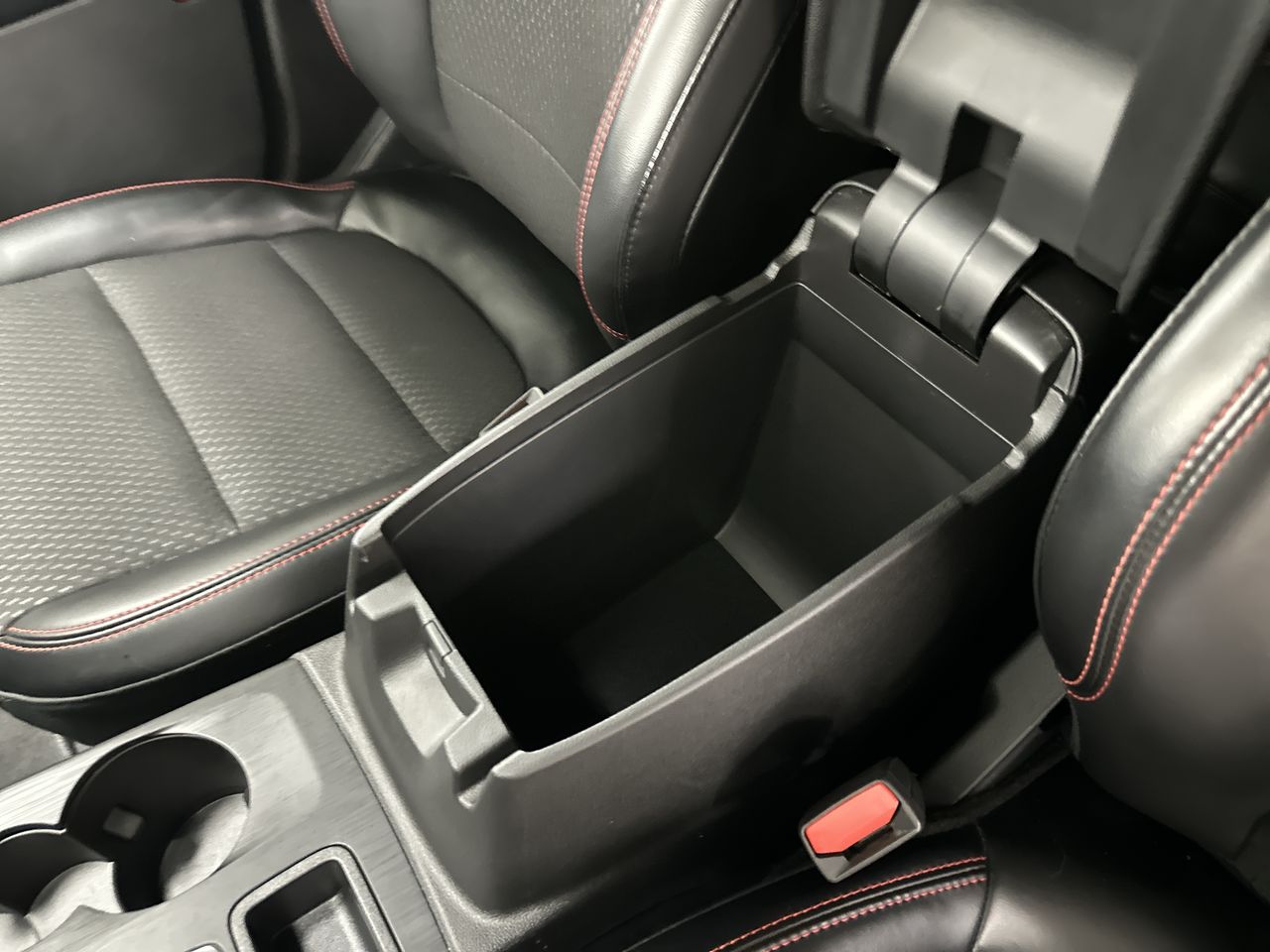 2024 Ford Escape ST-Line Select