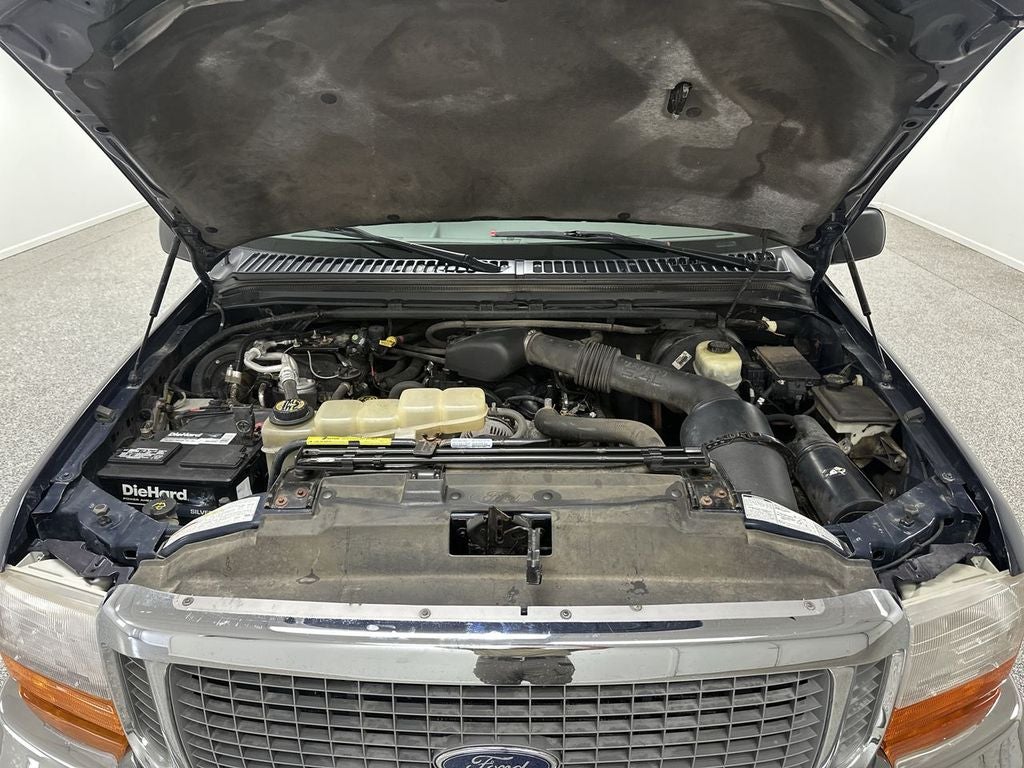 2000 Ford Excursion XLT