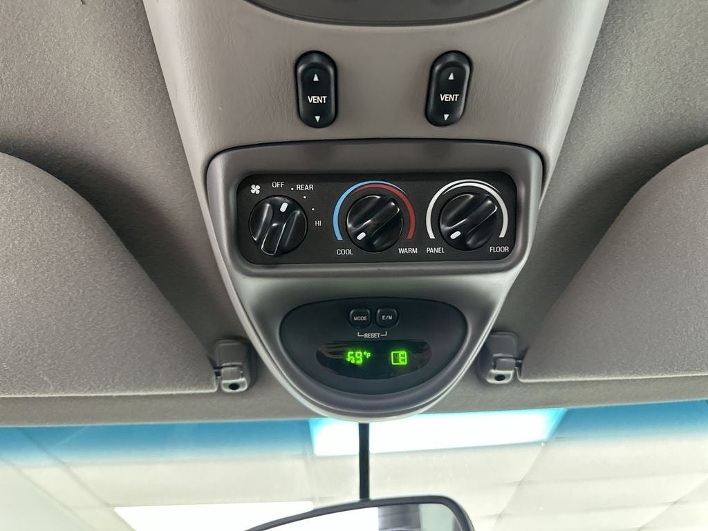 2000 Ford Excursion XLT