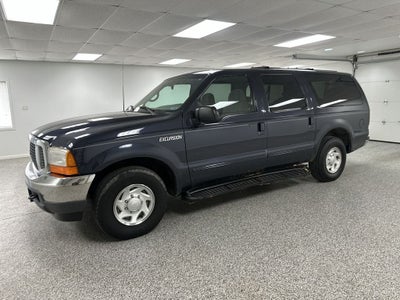 2000 Ford Excursion XLT