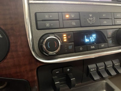 2011 Ford Super Duty F-350 SRW XL