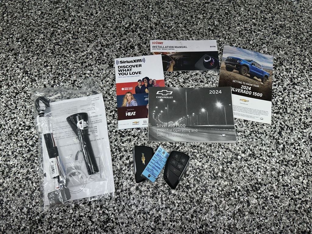 2024 Chevrolet Silverado 1500 LT (2FL)