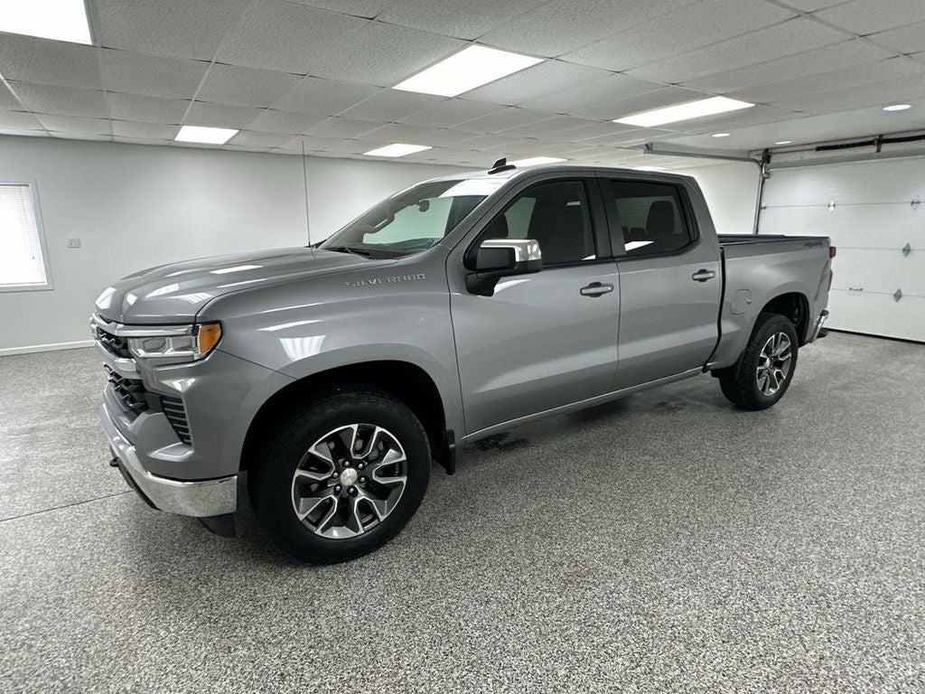 2024 Chevrolet Silverado 1500 LT (2FL)