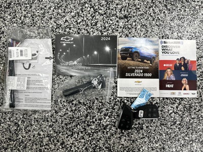 2024 Chevrolet Silverado 1500 LT (2FL)