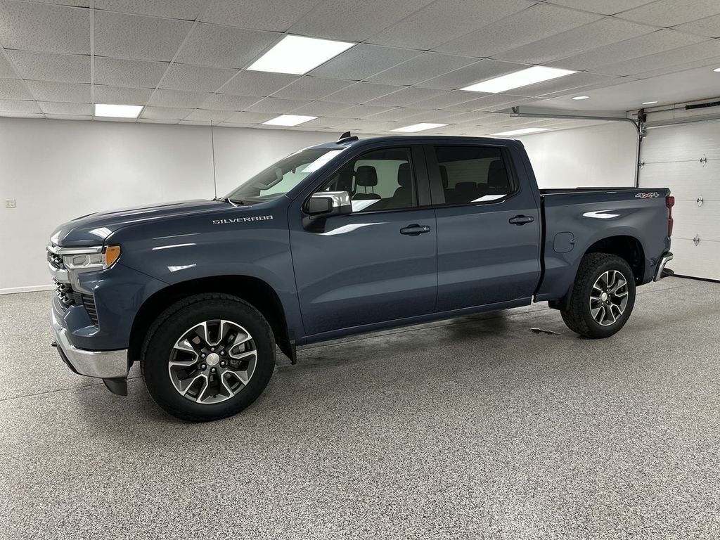 2024 Chevrolet Silverado 1500 LT (2FL)