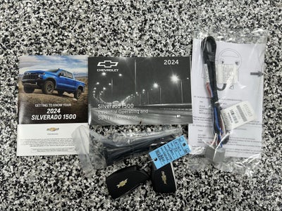 2024 Chevrolet Silverado 1500 LT (2FL)