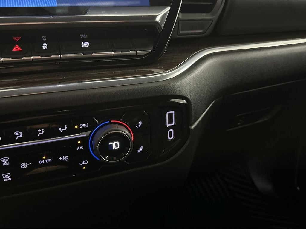 2024 Chevrolet Silverado 1500 LT (2FL)