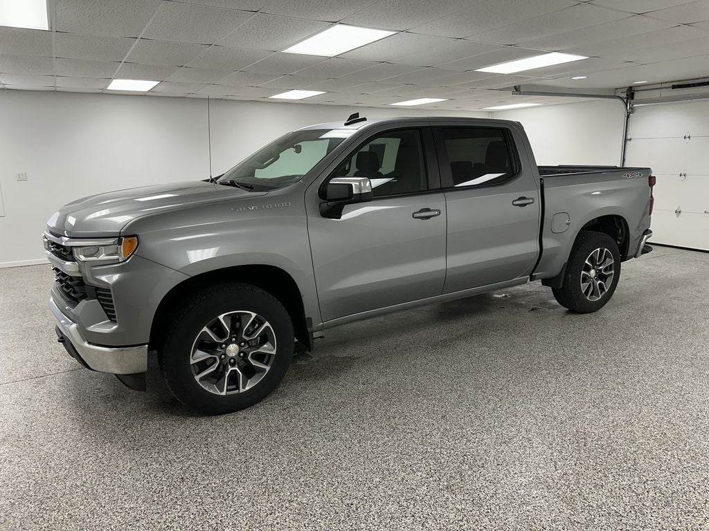 2023 Chevrolet Silverado 1500 LT (2FL)