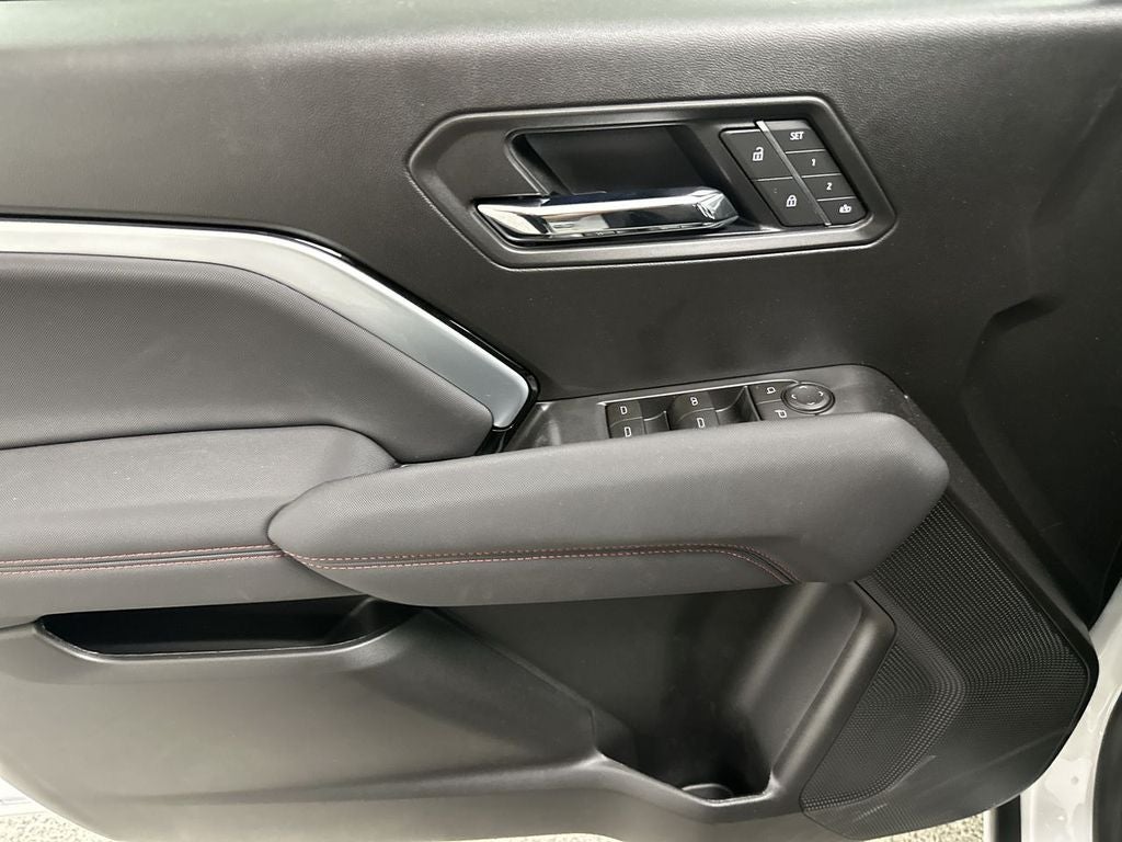 2026 Chevrolet Colorado Z71 - Photo 11