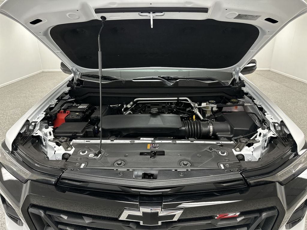 2026 Chevrolet Colorado Z71 - Photo 17