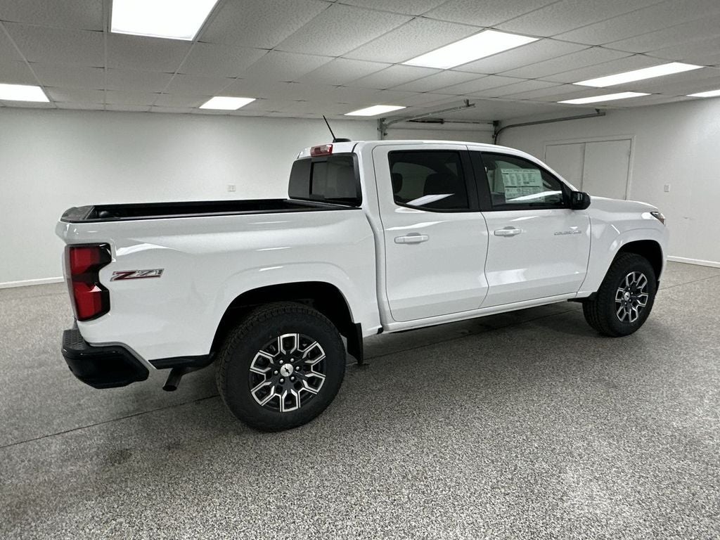 2026 Chevrolet Colorado Z71 - Photo 8