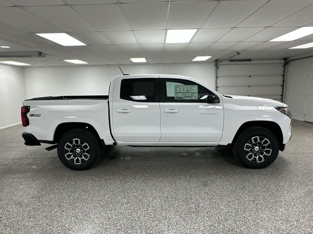 2026 Chevrolet Colorado Z71 - Photo 9