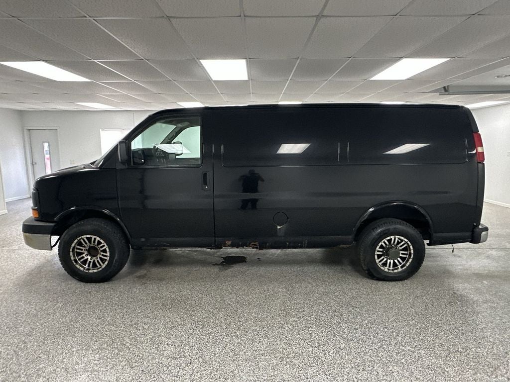 2010 Chevrolet Express Cargo 2500 Work Van
