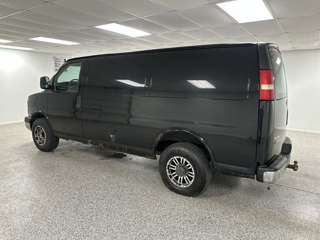 2010 Chevrolet Express Cargo 2500 Work Van