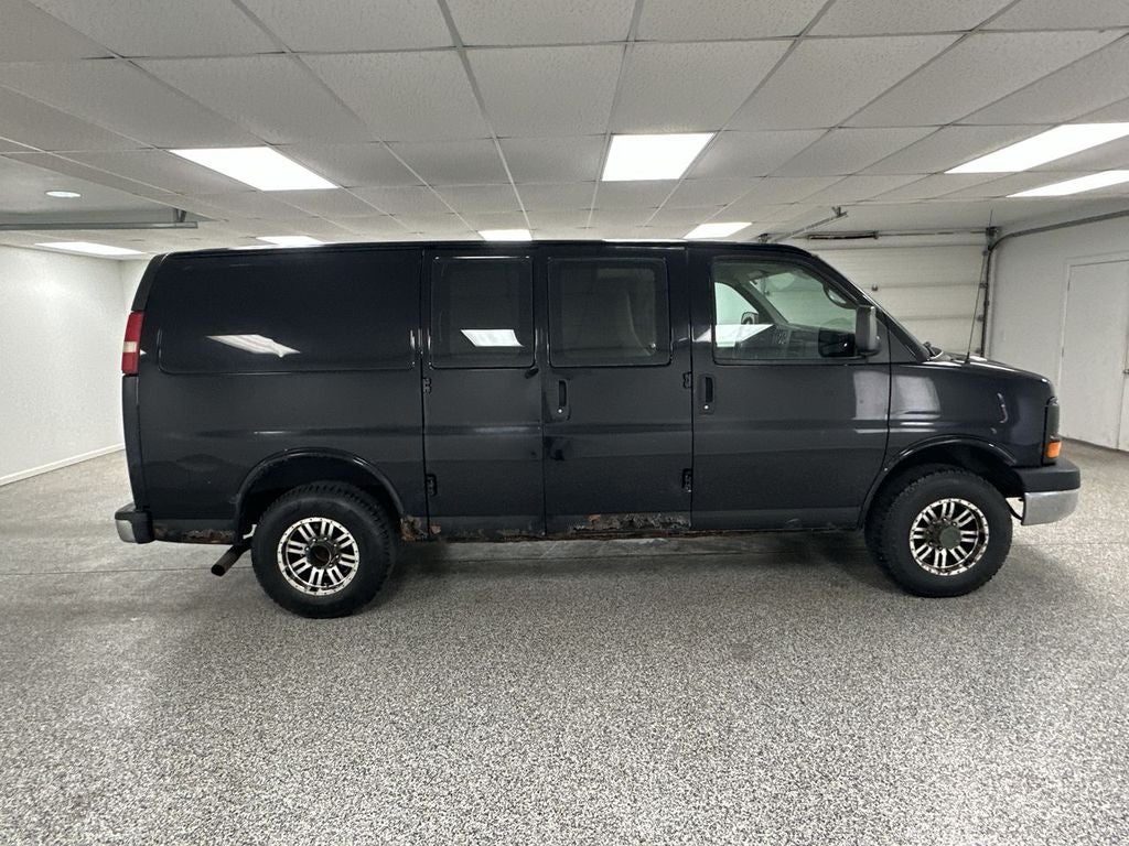 2010 Chevrolet Express Cargo 2500 Work Van