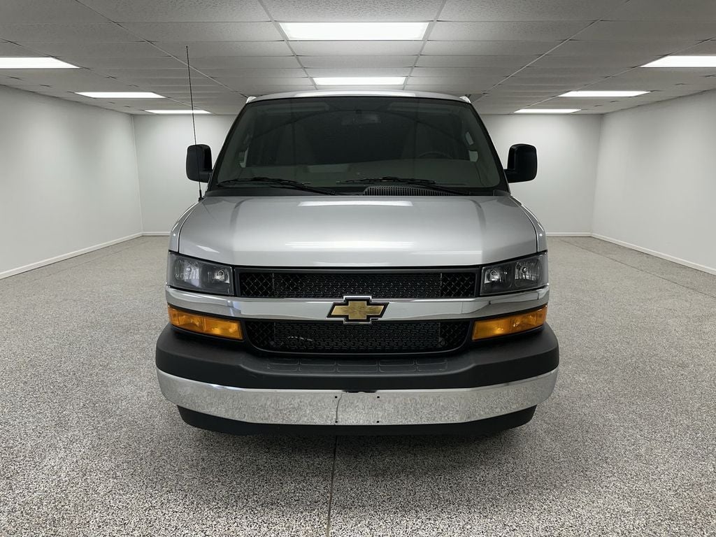 2026 Chevrolet Express Cargo Work Van - Photo 3