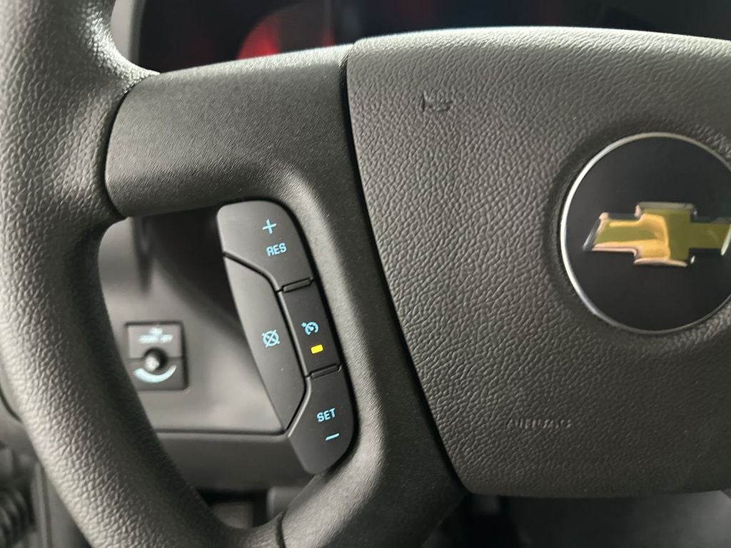 2026 Chevrolet Express Cargo Work Van - Photo 32