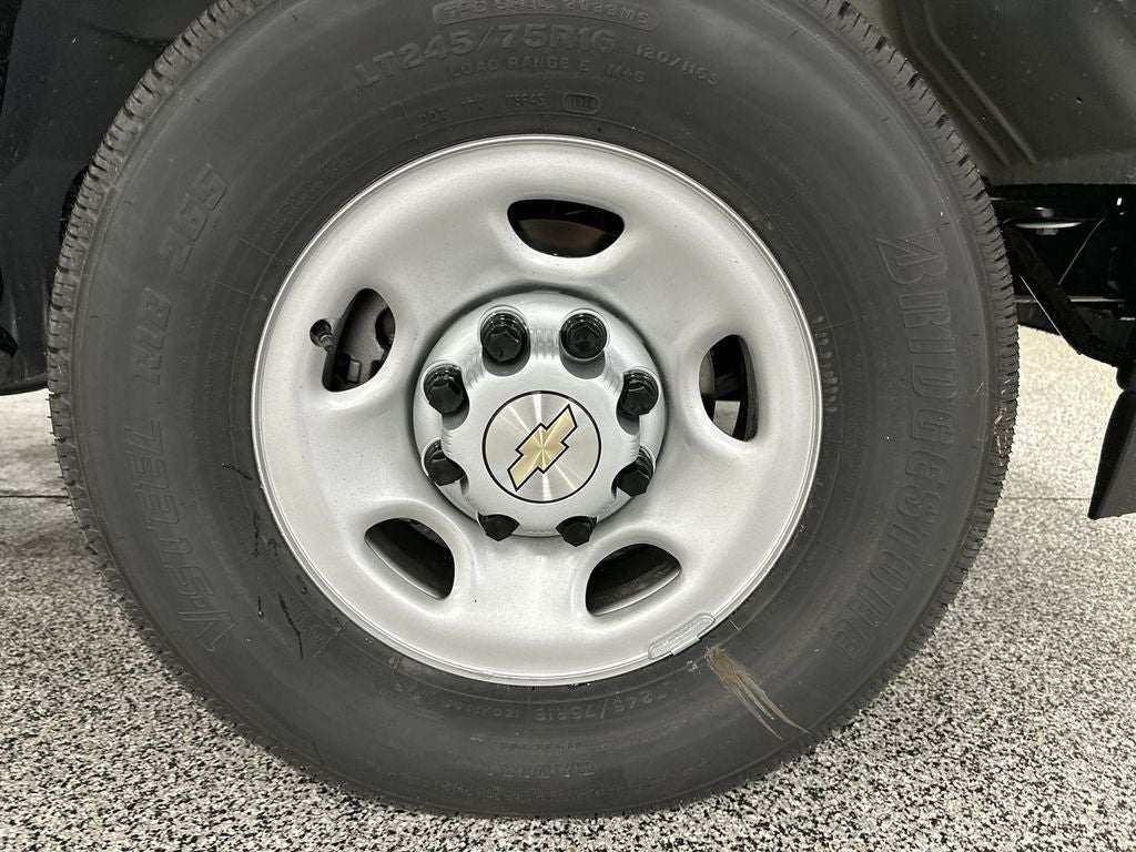 2026 Chevrolet Express Cargo WT