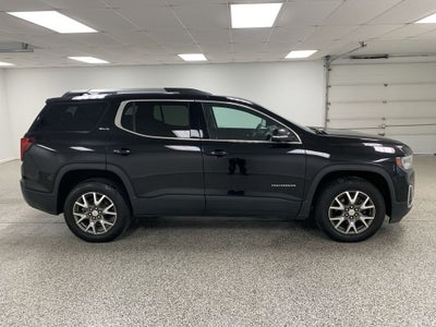 2022 GMC Acadia SLE