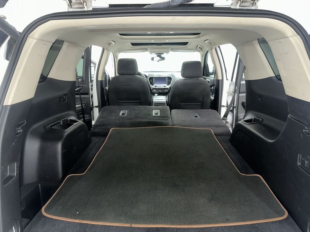 2017 GMC Acadia SLE