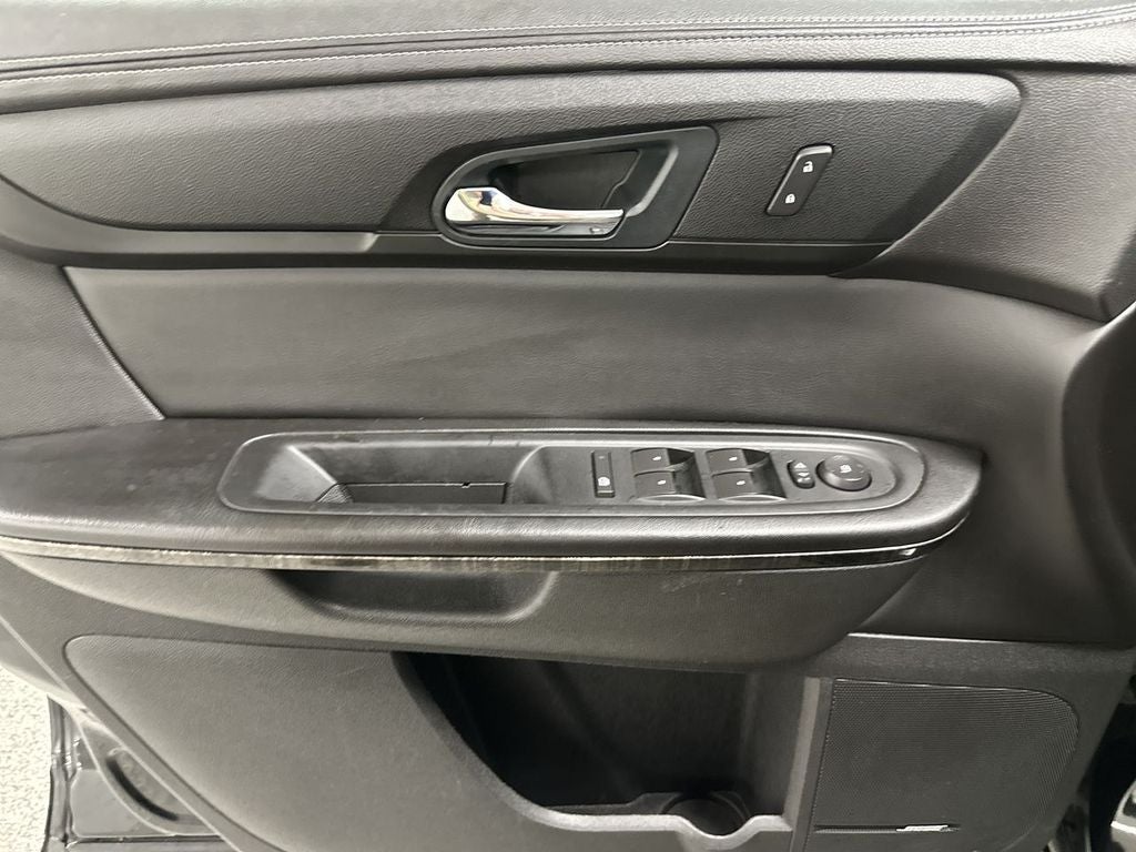 2016 GMC Acadia SLT