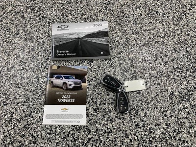 2023 Chevrolet Traverse LT Cloth