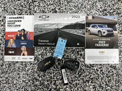 2023 Chevrolet Traverse LT Cloth