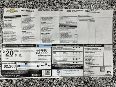 2023 Chevrolet Traverse LT Cloth