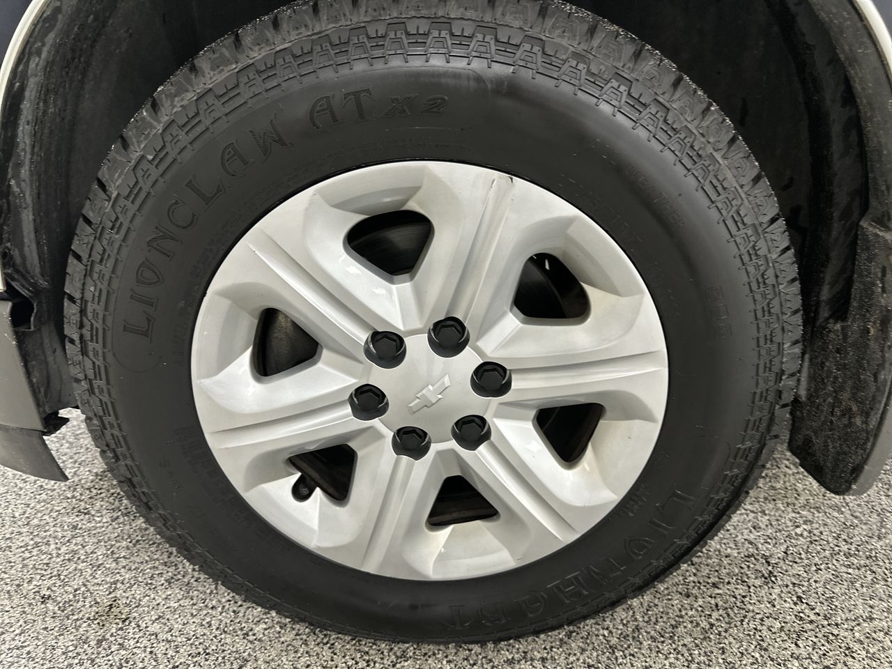 2012 Chevrolet Traverse LS