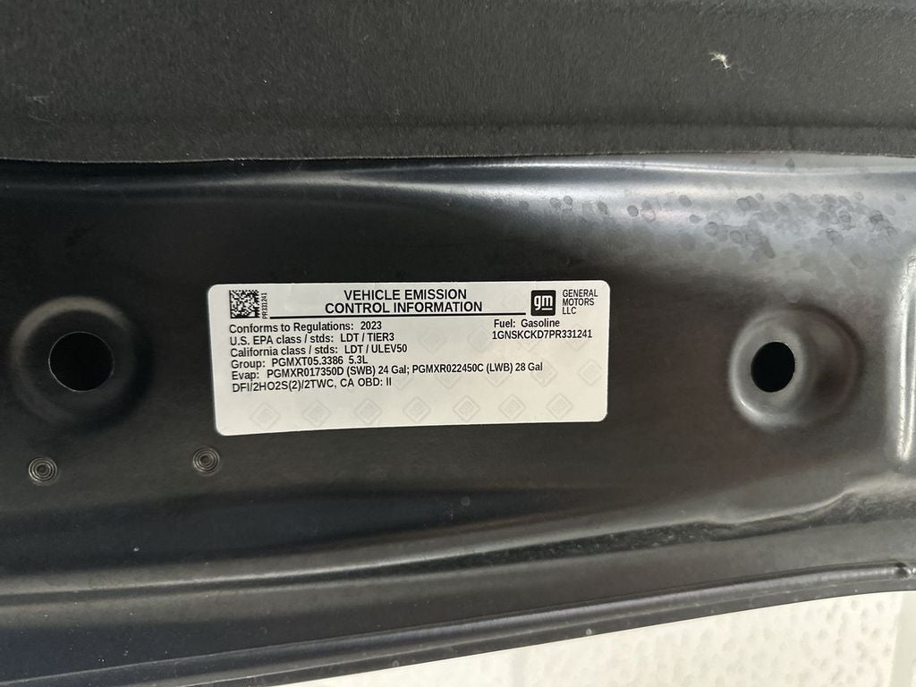 2023 Chevrolet Suburban LT