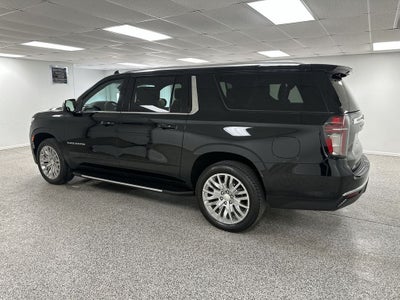 2023 Chevrolet Suburban LT