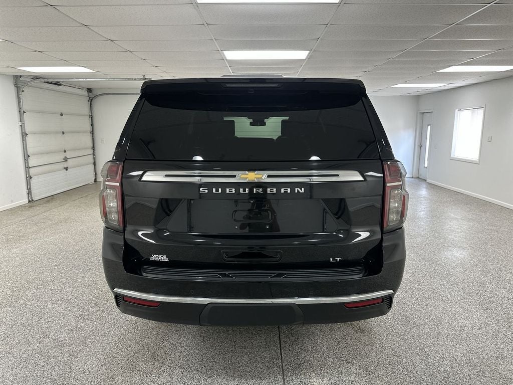 2023 Chevrolet Suburban LT
