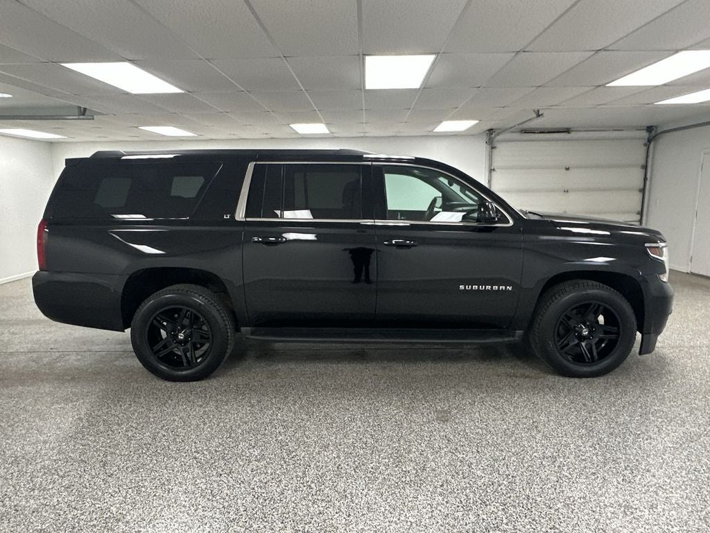 2016 Chevrolet Suburban LT